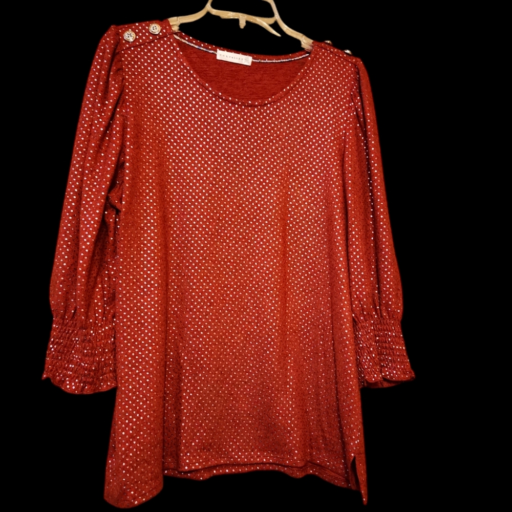 Retrology Red Top Size Large
